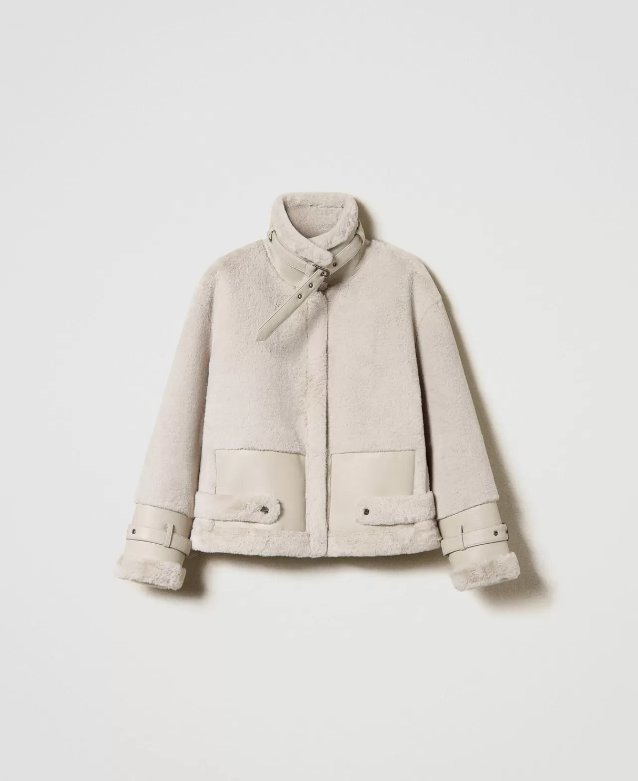 TWINSET Milano Jacke Aus Pelzimitat Mit Riegeln