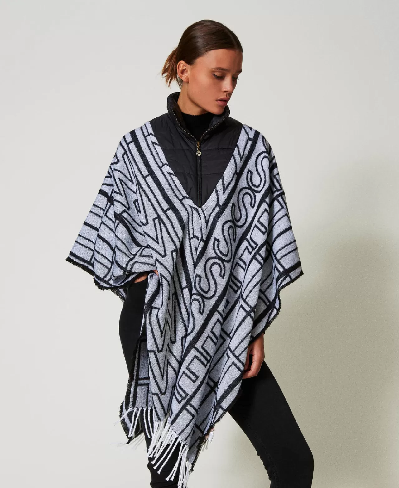 TWINSET Milano Jacquardponcho Mit Logos