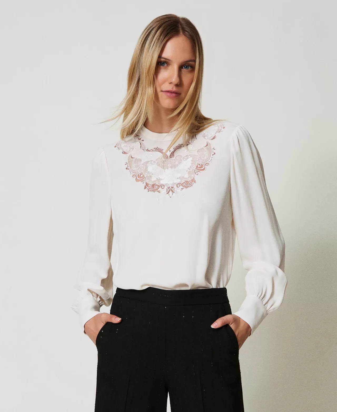 TWINSET Milano Kreppbluse Mit Floraler Stickerei