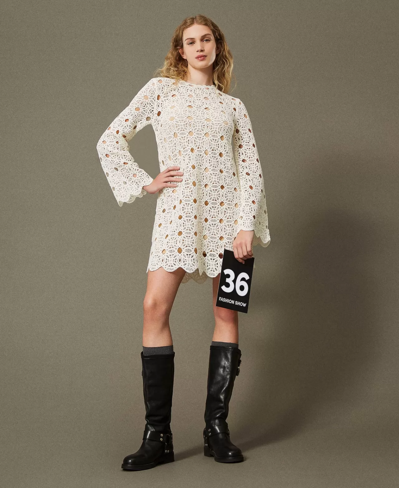 TWINSET Milano Kurzes Häkelkleid