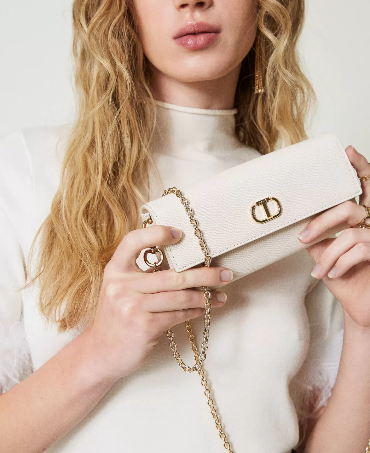 TWINSET Milano Portemonnaie Mit Tragekette Und Oval T