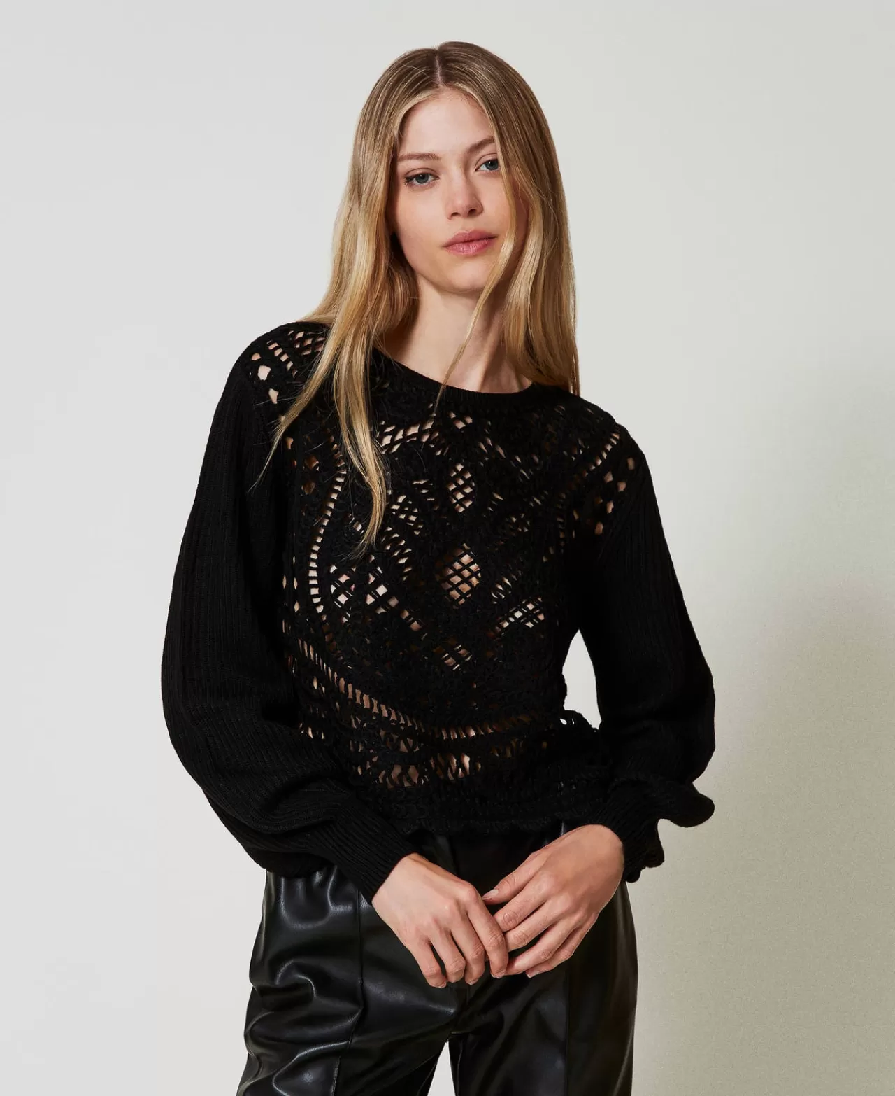 TWINSET Milano Pullover Aus Wollmischung Mit Häkelarbeit