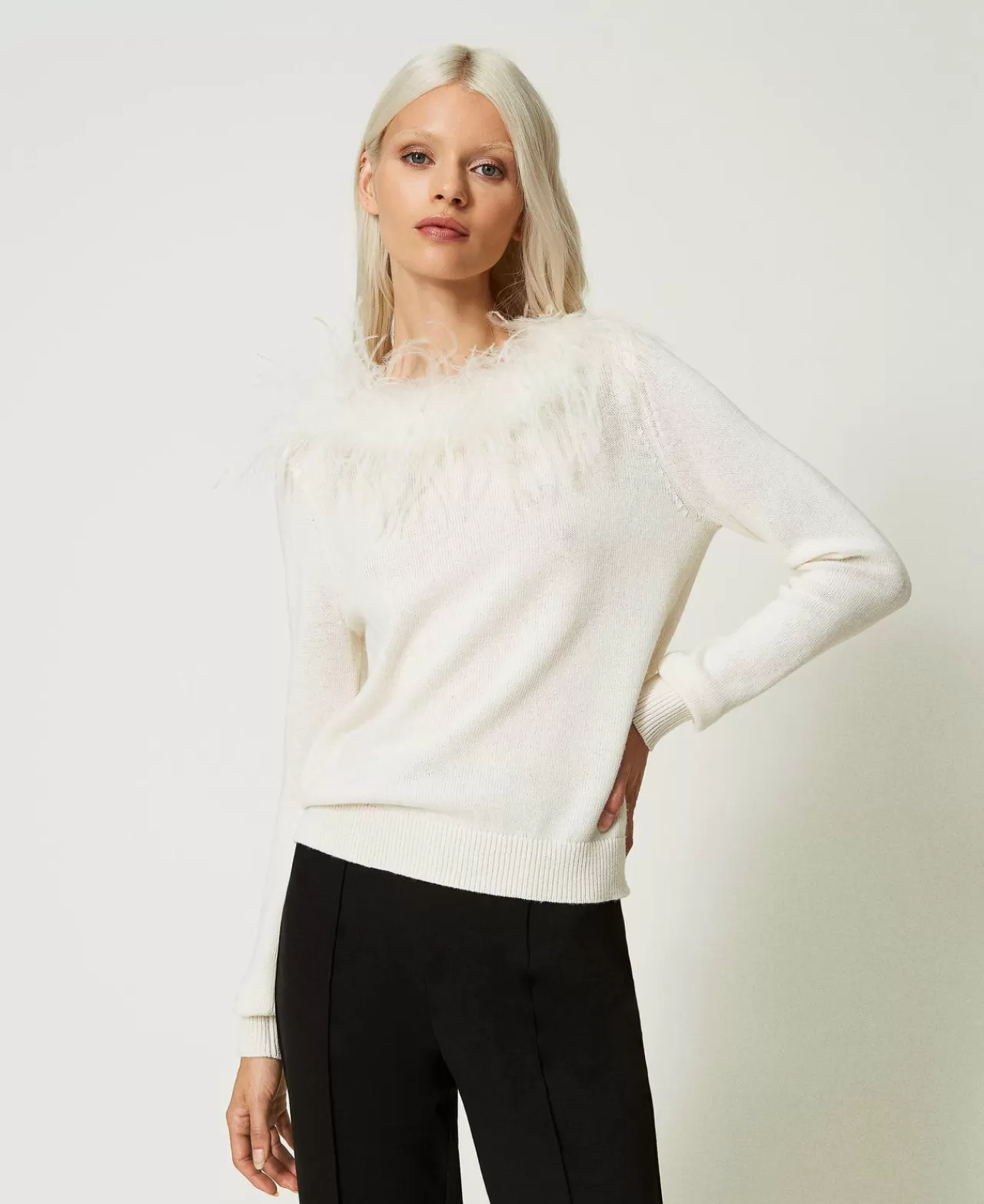 TWINSET Milano Regular-Fit-Pullover Aus Wollmischung Mit Federn