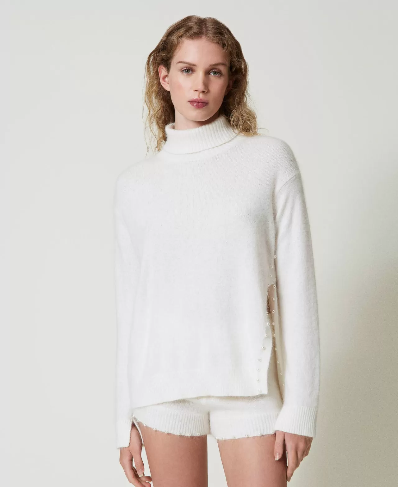 TWINSET Milano Rollkragenpullover Aus Angoramischung Mit Perlen