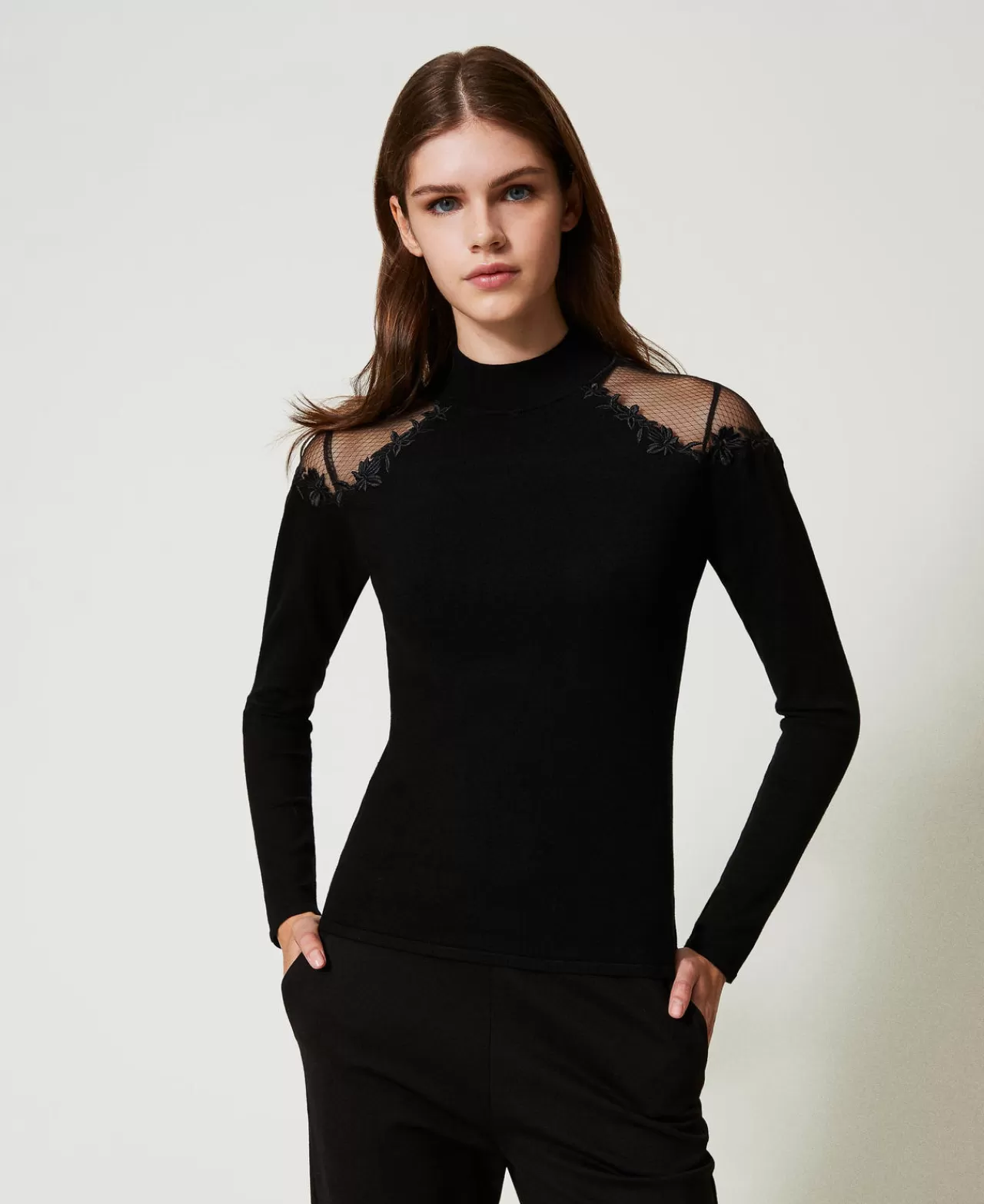 TWINSET Milano Stehkragenpullover Mit Tüll Und Stickerei