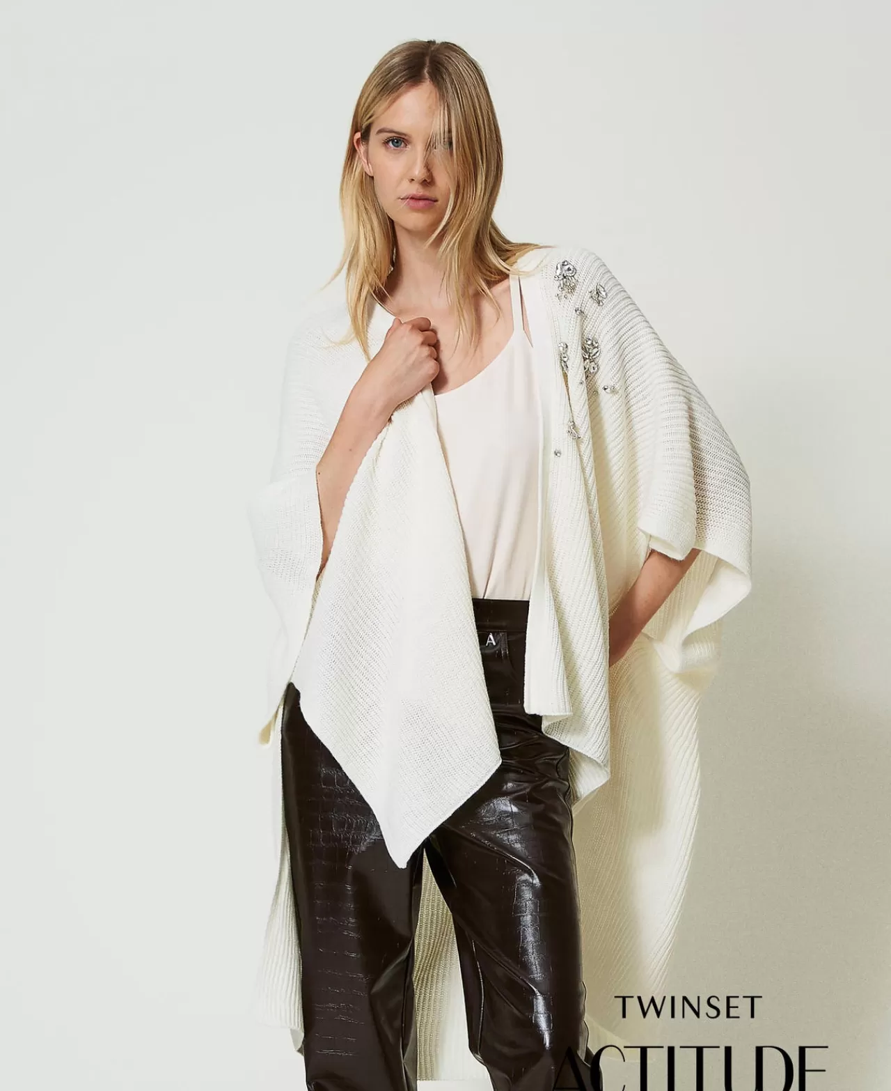 TWINSET Milano Strickponcho Mit Stickereien