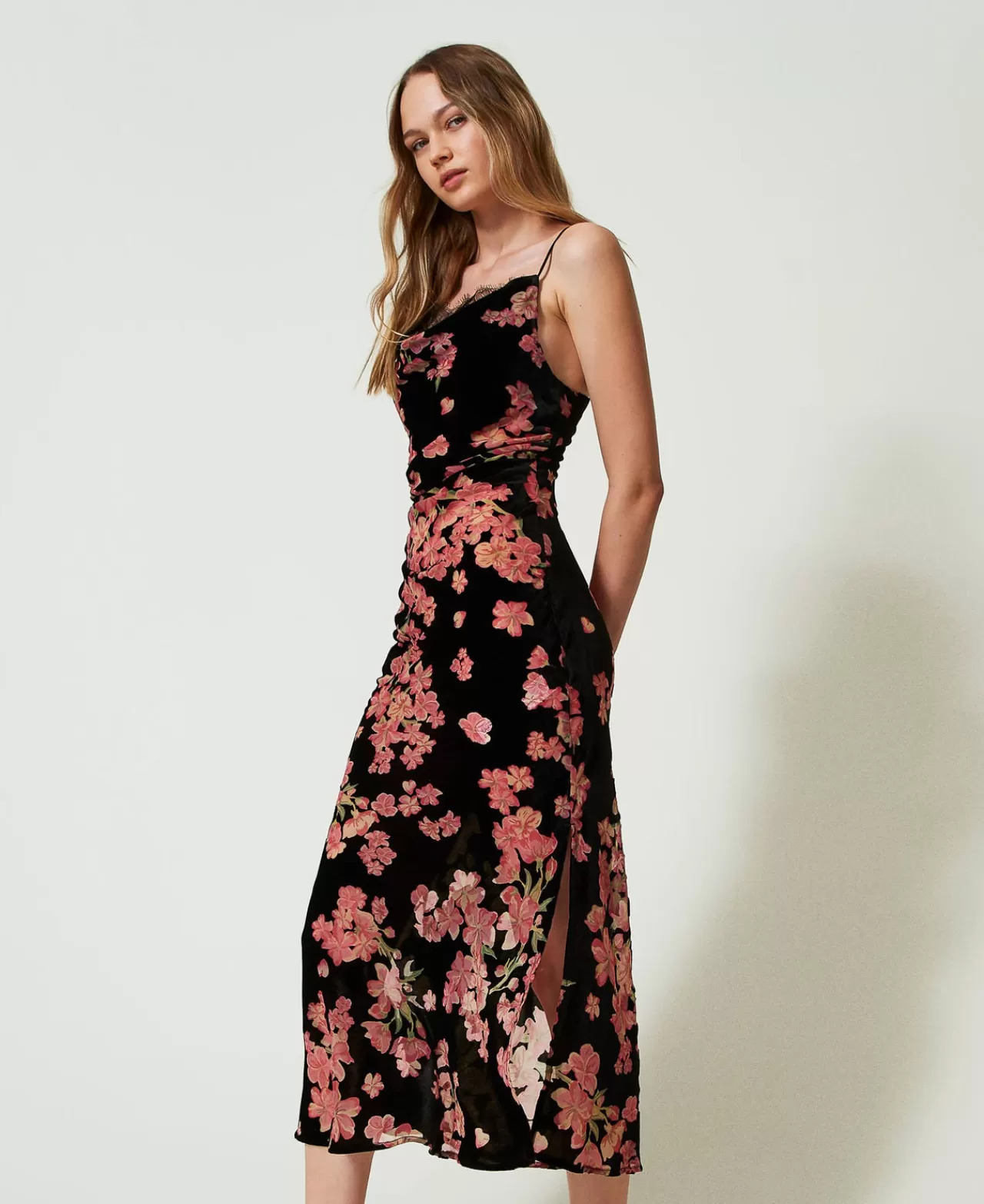 TWINSET Milano Unterkleid Aus Dévoré-Samt Mit Blumen